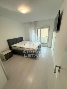 Triplex cu 3 camere,2 bai,mobilat si utilat,Dumbravita - foto 11