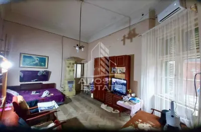 Apartament 3 camere cu vedere si balcon spre Piata Catedralei - foto 3