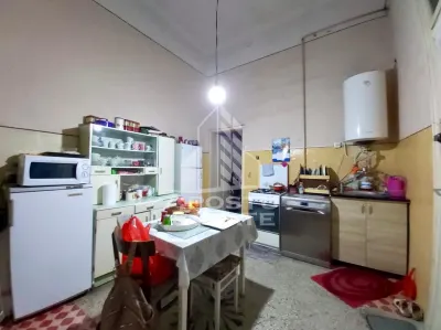 Apartament 3 camere cu vedere si balcon spre Piata Catedralei - foto 7