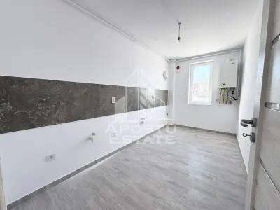 Apartament cu 2 camere decomandat bucatarie inchisa in zona Planetelor - foto 3