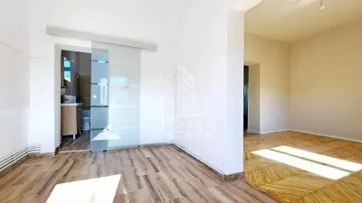 Apartament cu 2 camere, 90 mp construiti, Zona Centrala - Arad