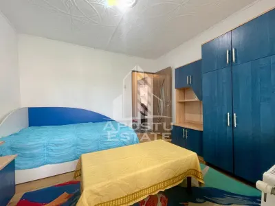 Apartament decomandat cu 3 camere - zona Centrala - foto 9