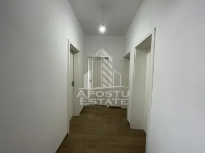 Spatiu comercial, 72 mp, Zona Planetelor - foto 4