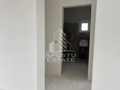Triplex cu 5 camere, P+ E, In Sanandrei - foto 2