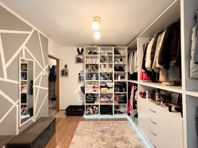 Apartament cu 2 camere, decomandat, Et. 3, Pizzeria Hot, Hunedoara - foto 4