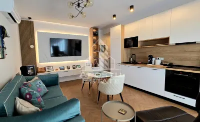 Apartament nou de vanzare, 2 camere si gradina, mobilat, Ciarda Rosie - foto 2