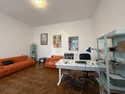 Apartament 3 camere, parter inalt,  plus garsoniera complet amenajata - foto 3