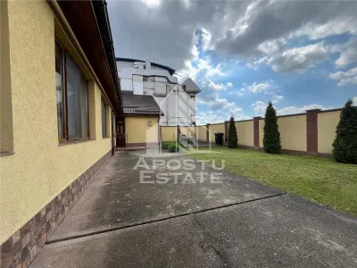 Casa la curte comuna zona Odobescu, doar 4 locatari, gradina proprie - foto 14