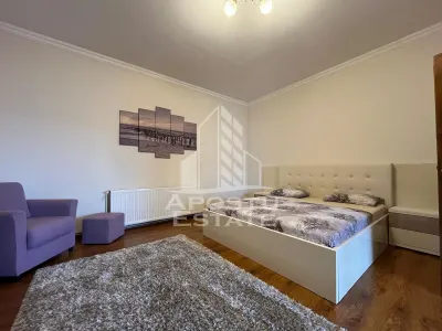 Casa la curte comuna zona Odobescu, doar 4 locatari, gradina proprie - foto 5