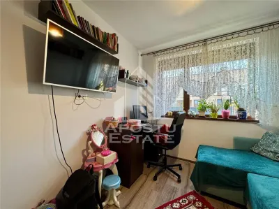 Casa insiruita cu 4 camere de vanzare langa padure, Dumbravita - foto 10