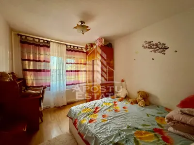 Apartament 3 camere de vanzare, etaj intermediar, Fabric Timisoara - foto 6