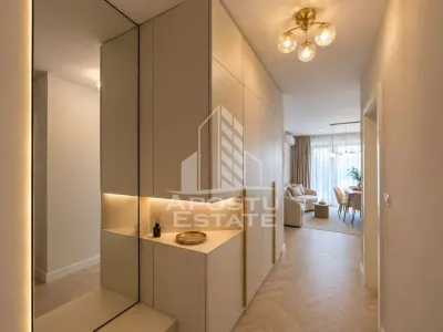 DE VANZARE Apartament 3 camere cu pozitie excelenta si gradina - foto 3