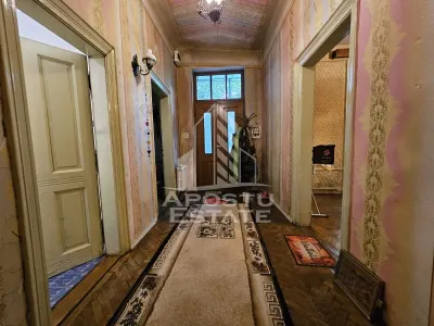 Apartament 4 camere, confort 1 sporit, parteer inalt in Piata Maria - foto 6