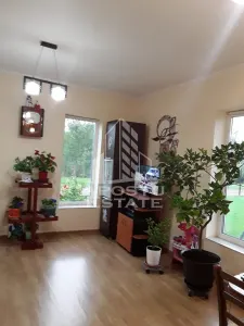 Casa cu teren de 3515mp, in Resita - foto 4