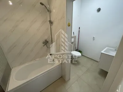 Doua spatii comerciale, 120 mp + 2 locuri parcare, Zona Aradului - foto 4