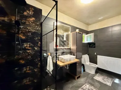 Casa cu 5 camere de vanzare, acces auto, zona Lunei Timisoara - foto 11