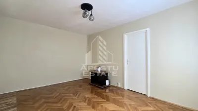 Apartament cu 2 camere, etaj intermediar, centrala proprie, zona Dacia - foto 6