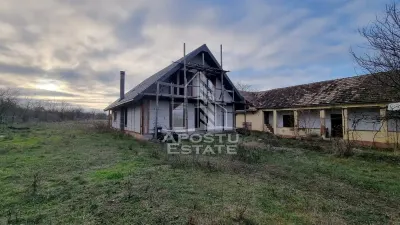 Casa individuala de vanzare la rosu cu teren generos, Seceani - Seceani