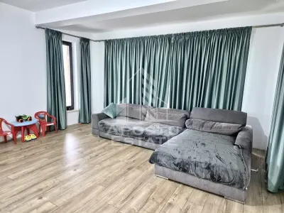 Casa individuala de vanzare in Sacalaz - foto 2