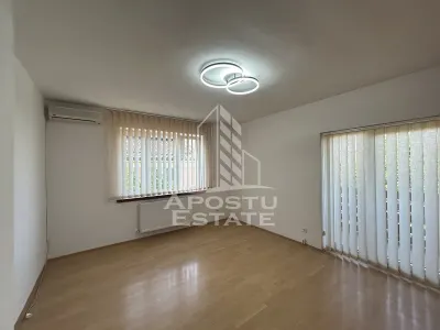Spatiu pentru birouri, 200 mp, 5 camere decomandate, Sagului Timisoara - foto 4