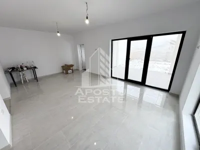 Duplex cu 5 camere si 3 bai, complet finalizat, disponibil imediat. - foto 3