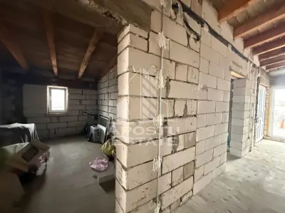 Casa individuala cu 6 camere de vanzare zona Plopi Timisoara - foto 12
