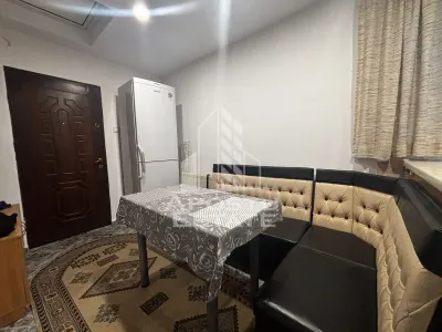 Apartament la casa cu 2 camere, curte proprie, Ghiroda - foto 8