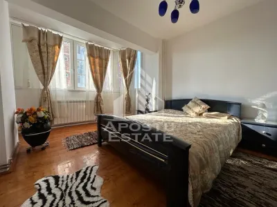 Apartament cu 2 camere  semidecomandat  zona Podgoria - Arad