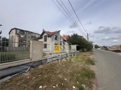 Casa la gri cu potential multiplu: birouri, cabinete, servicii | Giroc - foto 1