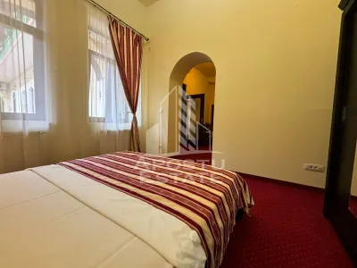Apartament cu 2 camere,  Zona Central, In apropiere de Medicina - foto 2