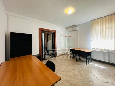 Spatiu de inchiriat in zona podgoria - Arad
