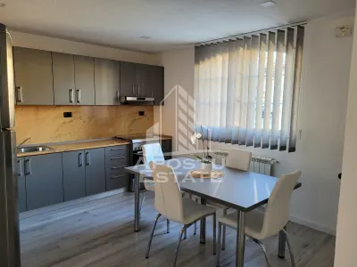 Casa desfasurata pe doua niveluri,zona Podgoria - foto 4