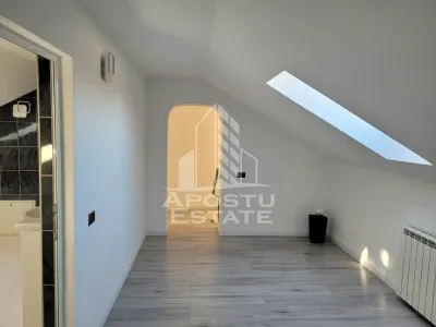 Casa desfasurata pe doua niveluri,zona Podgoria - foto 7