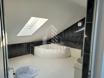 Casa desfasurata pe doua niveluri,zona Podgoria - foto 10