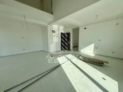 Penthouse cu scara interioara deosebita, 3 camere si 2 bai langa Lidl. - foto 4