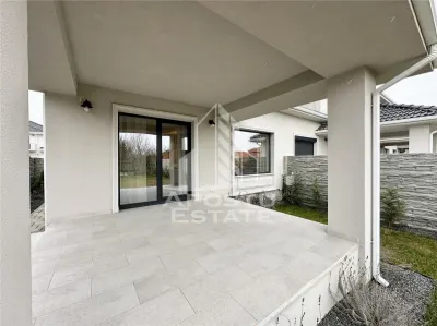 Jumatate de duplex cu 4 camere de vanzare, Dumbravita Timis - foto 2