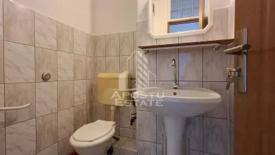 Apartament 3 camere,decomandat, nemobilat, Confectii - foto 13