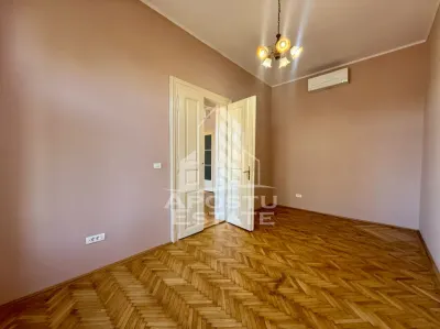 Apartament 5 camere de vanzare, renovat, zona Sinaia Timisoara - foto 8