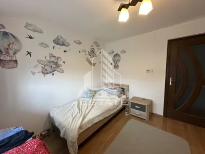 Duplex cu 4 camere si 2 bai complet mobilat si utilat in Giroc. - foto 23