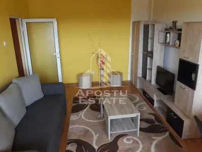 Apartament cu 2 camere,decomandat,in zona Intim. - foto 5