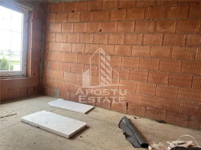 Duplex pe parter cu teren de 400mp, in Cornesti - foto 3