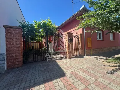 Casa de vaznzare 4 camere, 115 mp utili, Gradiste - Arad