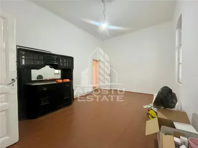 Apartament deosebit in cladire istorica, zona Piata Romanilor - foto 6