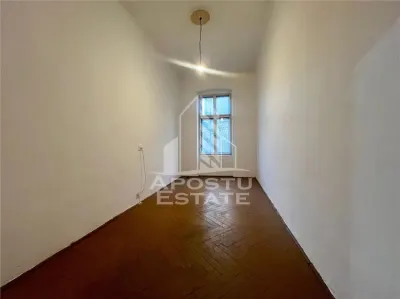 Apartament deosebit in cladire istorica, zona Piata Romanilor - foto 7