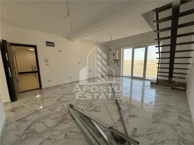 Penthouse cu scara interioara deosebita, 3 camere si 2 bai langa Lidl. - foto 3