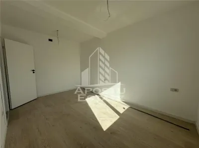 Penthouse cu scara interioara deosebita, 3 camere si 2 bai langa Lidl. - foto 6