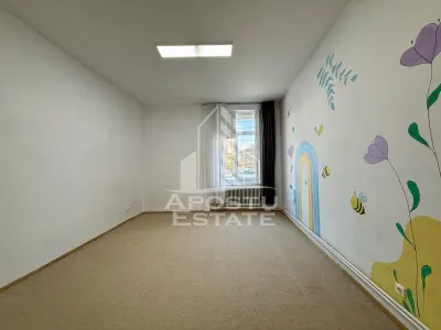 Casa individuala cu acces auto de vanzare zona Lunei Timisoara - foto 8