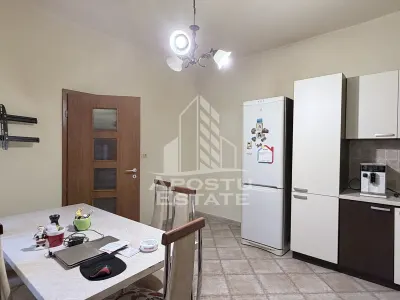 Casa cu etaj de vanzare si  Timisoara,  Chisodei - foto 2