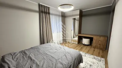 Apartament 3 camere , semidecomandat, zona Sagului - foto 7