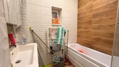 Apartament cu 3 camere de vanzare in cladire istorica, Timisoara - foto 8